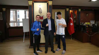 Şampiyon sporcudan Başkan Metin'e ziyaret