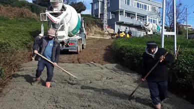 Derepazarı eriklimanı Mahallesi'nde yol betonlaması gerçekleştirildi