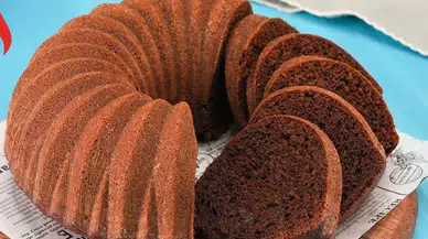 Bir dilimle mutluluğu yakalayın: Herkesin yapabileceği Kakaolu Kek tarifi