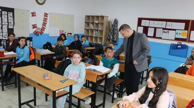 Of Kaymakamı Demirer'den okul ziyareti