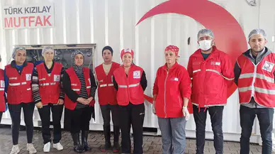 Kızılay İskenderun Şubesi'nden günde 2 bin kişiye iftar yemeği