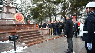 Vali Mustafa Çiftçi, Şehitleri Anma Günü ve Çanakkale Zaferi Programlarına Katıldı