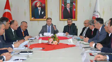 Milli Bakan Yardımcısı Kemal Şamlıoğlu başkanlığında İl Eğitim Değerlendirme Toplantısı yapıldı