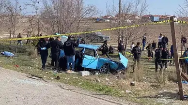 Otomobilin, otobüs durağına daldığı kazada sürücünün eşi de öldü