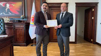 Kaymakam Gürsoy, Sürmene'ye atanan Hacımurtezaoğlu'na başarılar diledi