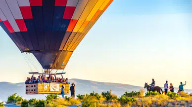 Kapadokya'da Balon Turu: Muhteşem Bir Deneyim