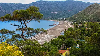 Antalya'nın Muhteşem Koyları: Turkuaz Denizin Keyfini Çıkarın!