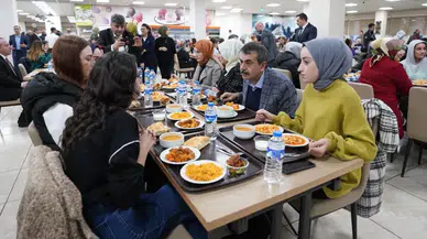 Milli Eğitim Bakanı Tekin, Erzurum'da üniversite öğrencileriyle iftarda buluştu: