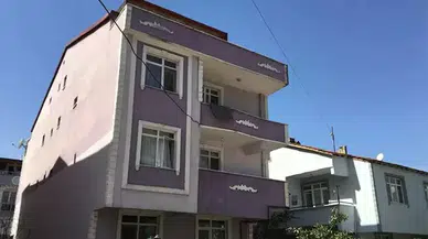 3'üncü katın balkonundan düşen çocuk yaralandı