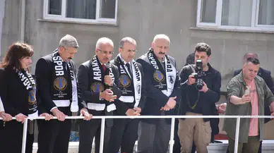 Bakan Uralıoğlu: Millete hizmet yolunda 'tamam' demek yok