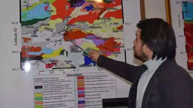 'Hangi bölgede yaşıyorsak yaşayalım, depremle yüz yüze gelme ihtimalimiz çok yüksek'