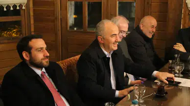 Başkan Metin vatandaş buluşmalarına Kale Mahallesi'nde devam etti