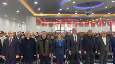 "TBMM Katip Üyesi ve CHP Artvin Milletvekili Uğur Bayraktutan, Ardanuç Belediyesi'nin Projelerinin Toplu Açılış Törenine Katıldı"