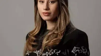 22 yaşındaki Zeynep, Türkiye'nin en genç bağımsız belediye başkanı oldu