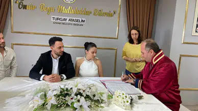 Belediye Başkanı Turgay Ataselim İlk Nikahını Kıydı