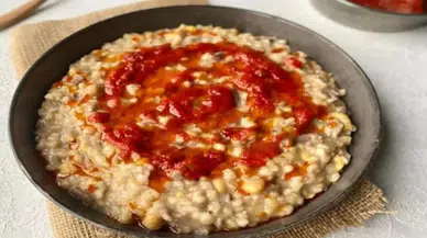 Her bayram sofraların yıldızı! Evinde olmayan düşmanını güldürür