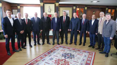 Rahmi Metin seçim tebriklerini kabul etmeye devam ediyor