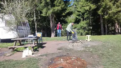 Artvin Belediyesi Kafkasör Yaylası'nda Temizlik Çalışmalarını Yoğunlaştırdı