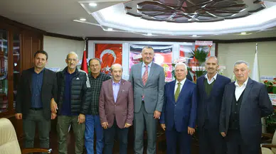 Ardeşen Esnaf Odası ve Şoförler Odalarından Başkan Atagül'e tebrik ziyareti