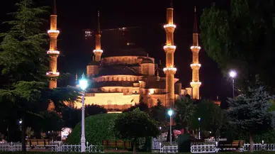 Bugün iftar saat kaçta? Akşam ezanı saat kaçta? İftara ne kadar kaldı? 2 Nisan il il iftar vakitleri