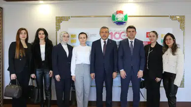 Rize Baro Başkanı Peçe ve voleybolculardan Vali Baydaş'a ziyaret