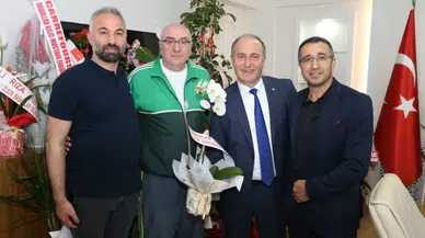 Arhavi Belediye Başkanı Turgay Ataselim Yoğun Ziyaretler Aldı