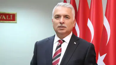 Trabzon Valisi Aziz Yıldırım, 23 Nisan Ulusal Egemenlik ve Çocuk Bayramı'nı kutladı