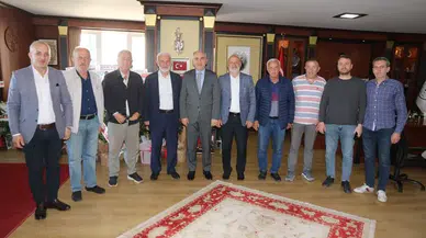 Eski başkanlardan Rahmi Metin'e ziyaret