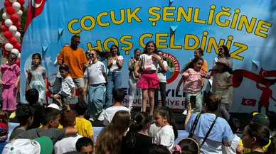 Murgul'da Çocuk Şenliği düzenlendi