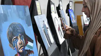 Erzurum'da İsrail'in Gazze'ye saldırısını konu alan "Fırçam'ın Sesi" sergisi