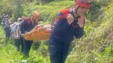 Rize'de yük taşımak için kullanılan teleferikten düşen 2 kişi yaralandı