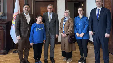 Otizmli öğrenciden Kaymakam Gürsoy'a ziyaret