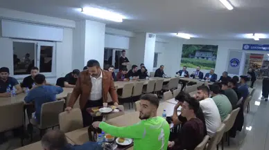 Vali Baydaş sahur programında öğrencilerle birlikte