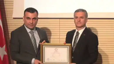 Yomra Belediye Başkanı Mustafa Bıyık, mazbatasını aldı