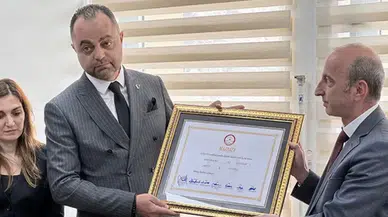 Yusufeli Belediye Başkanı Demirci mazbatasını aldı