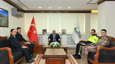 Artvin Valisi Cengiz Ünsal, Türk Polis Teşkilatı'nın 179. Kuruluş Yıl Dönümünde Polis Haftasını Kutladı