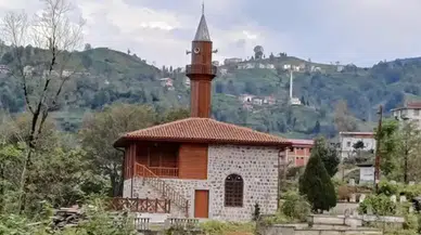 Rize'de tarihi Tulun Camisi ibadete açıldı!