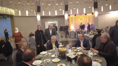 Valilikten kurum müdürlerine iftar programı