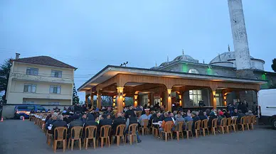 Trabzonlu şehit pilot Yüzbaşı Gençcelep anısına iftar yemeği düzenlendi