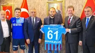 Kuzey Makedonya'nın Ankara Büyükelçisi Manasijevski'den Trabzonspor'a ziyaret