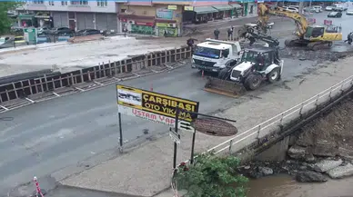 Çayeli'de köprülerin yenilenmesi sürüyor