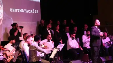 Erzurumlu sanatçı İbrahim Erkal vefatının 7. yılında şarkılarıyla anıldı