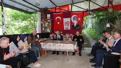 Vali Ünsal'dan "Anneler Günü"nde şehit annesine ziyaret