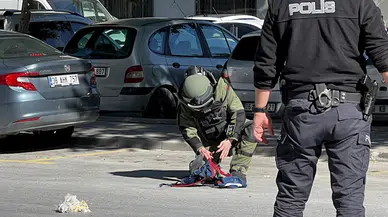 Kayseri'de, caddeye bırakılan çanta, fünye ile patlatıldı