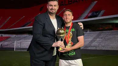 Melih İbrahimoğlu'nun forma giydiği Egnatia, Arnavutluk Kupası'nın sahibi