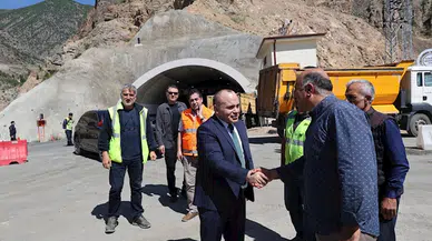 Vali Ünsal, Yusufeli Merkez Viyadüğü'nde incelemede bulundu