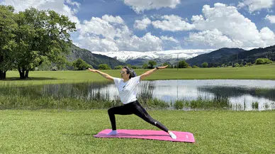 Artvin'de 1400 rakımda yoga yapıldı