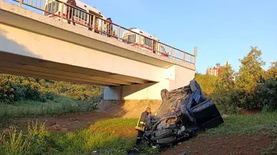 Mardin’de şarampole yuvarlanan cipteki 2 kişi yaralandı