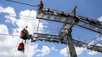 JAK timleri teleferik kazasında mahsur kalanları 2 dakikada tahliye edilebilir hale getirmiş