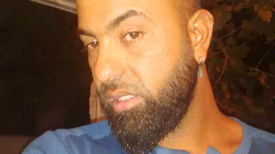 Sokakta tartıştığı husumetlisini öldürdü